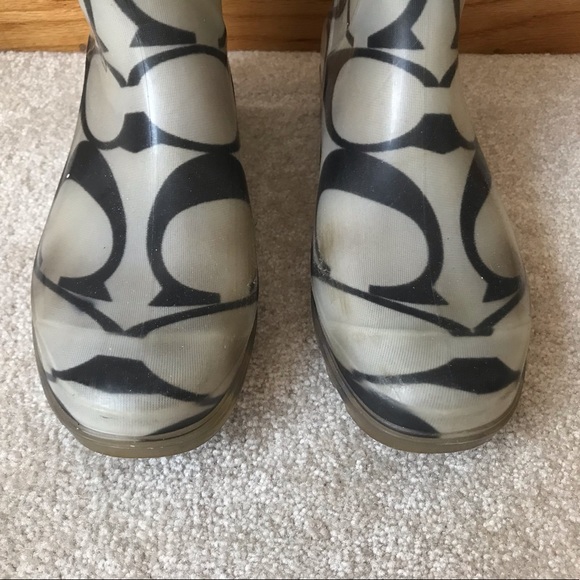 ⚡️⚡️SOLD⚡️⚡️Coach Rain Boots Size 8 - Picture 5 of 16